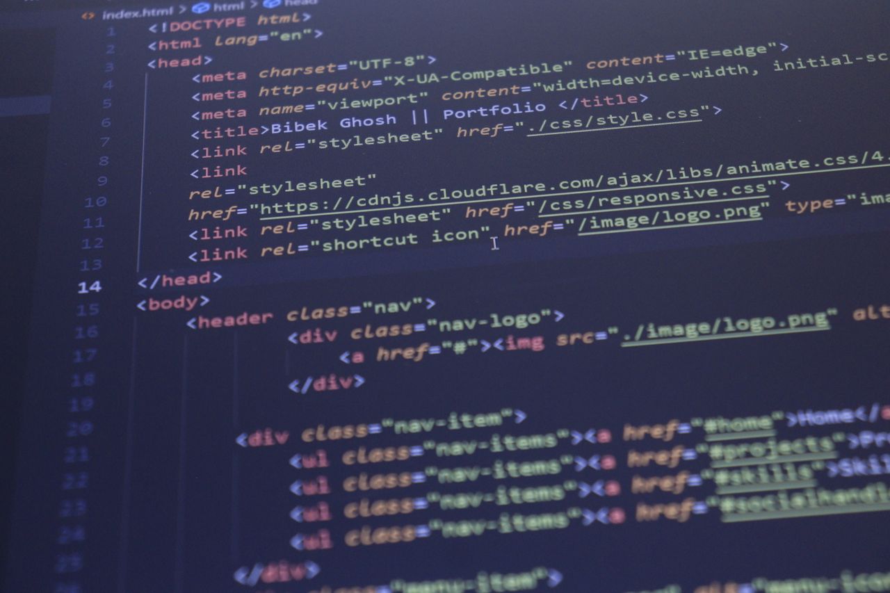 Website bauen lassen 2025 – Kosten und Zeitrahmen für Unternehmen